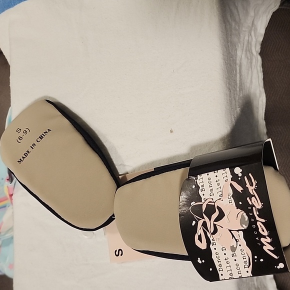 Ballerina slippers - Picture 2 of 3